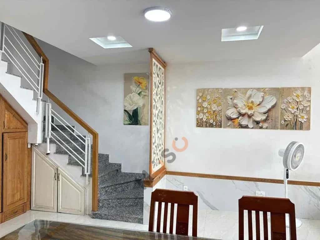 Cho thuê nhà hẻm Đường Phan Huy Ích Quận Tân Bình, TP.HCM – 3 phòng ngủ, giá 12 triệu — Hình 3 Cho thuê nhà hẻm Đường Phan Huy Ích Quận Tân Bình, TP.HCM – 3 phòng ngủ, giá 12 triệu — Hình 3