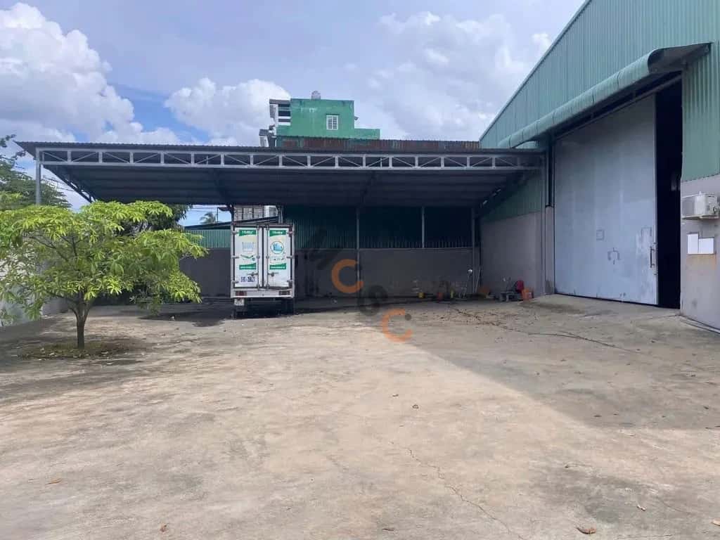 Cho thuê kho, nhà xưởng Quốc lộ 1A Quận 12, TP.HCM – giá 100 triệu — Hình 3 Cho thuê kho, nhà xưởng Quốc lộ 1A Quận 12, TP.HCM – giá 100 triệu — Hình 3