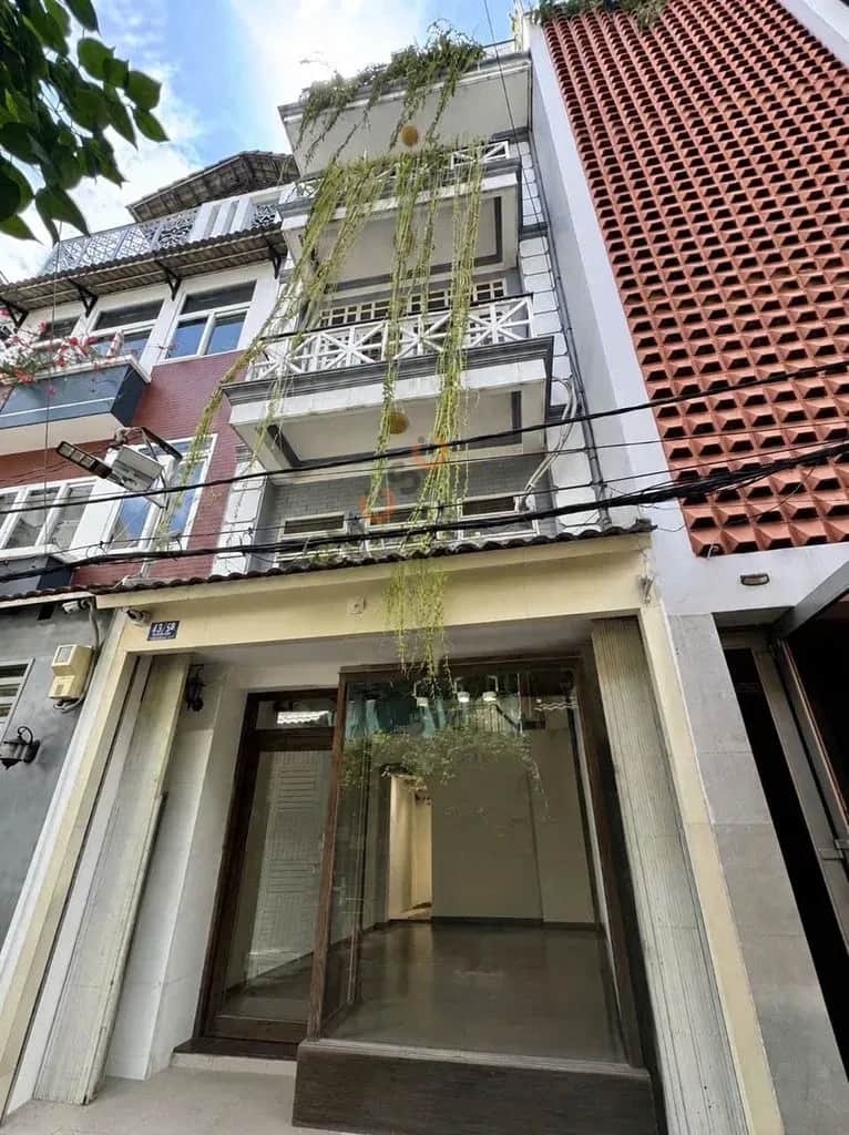 Cho thuê nhà hẻm Nơ Trang Long Bình Thạnh, TP.HCM – 4 phòng ngủ, giá 21 triệu Cho thuê nhà hẻm Nơ Trang Long Bình Thạnh, TP.HCM – 4 phòng ngủ, giá 21 triệu