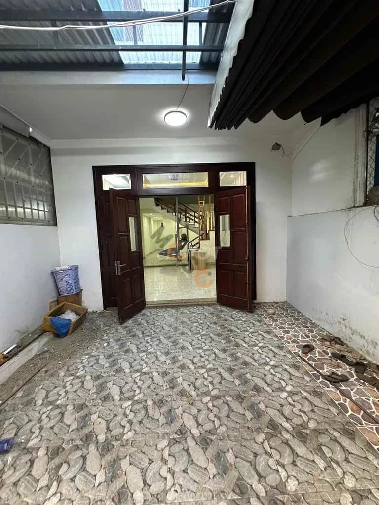 Cho thuê nhà mặt tiền Nguyễn Chí Thanh Hải Châu, Đà Nẵng – 4 phòng ngủ, giá 12 triệu Cho thuê nhà mặt tiền Nguyễn Chí Thanh Hải Châu, Đà Nẵng – 4 phòng ngủ, giá 12 triệu
