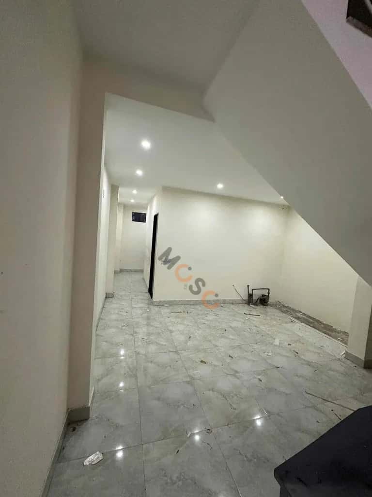 Cho thuê nhà mặt tiền Nguyễn Chí Thanh Hải Châu, Đà Nẵng – 4 phòng ngủ, giá 12 triệu — Hình 2 Cho thuê nhà mặt tiền Nguyễn Chí Thanh Hải Châu, Đà Nẵng – 4 phòng ngủ, giá 12 triệu — Hình 2
