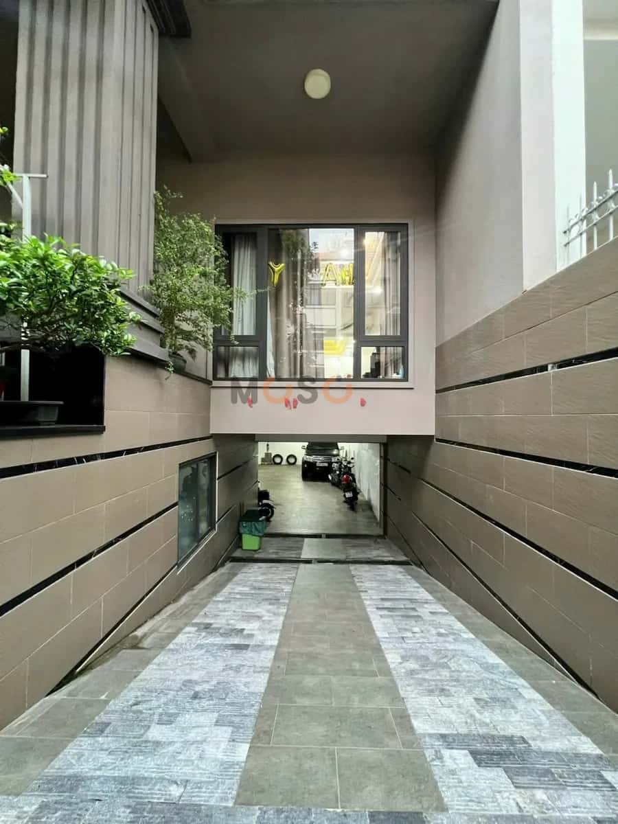 Cho thuê nhà hẻm Đường Nguyễn Văn Linh Quận 7, TP.HCM – 6 phòng ngủ, giá 90 triệu — Hình 2 Cho thuê nhà hẻm Đường Nguyễn Văn Linh Quận 7, TP.HCM – 6 phòng ngủ, giá 90 triệu — Hình 2