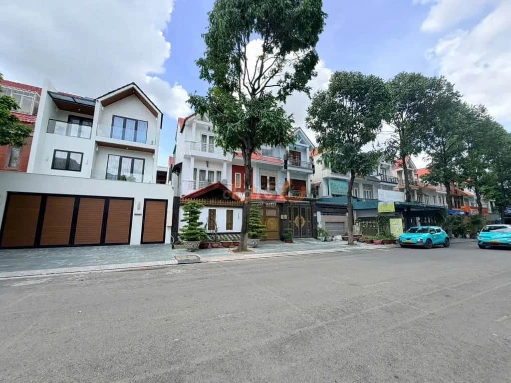 Cho thuê nhà hẻm phan văn Trị Gò Vấp, Ho Chi Minh – 5 phòng ngủ, giá 27 triệu Cho thuê nhà hẻm phan văn Trị Gò Vấp, Ho Chi Minh – 5 phòng ngủ, giá 27 triệu