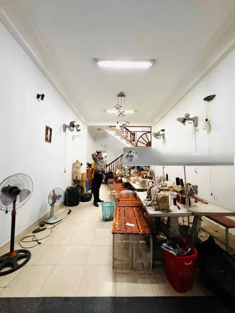 Cho thuê nhà hẻm Nguyễn Oanh Gò Vấp, TP.HCM – 3 phòng ngủ, giá 17 triệu — Hình 2 Cho thuê nhà hẻm Nguyễn Oanh Gò Vấp, TP.HCM – 3 phòng ngủ, giá 17 triệu — Hình 2