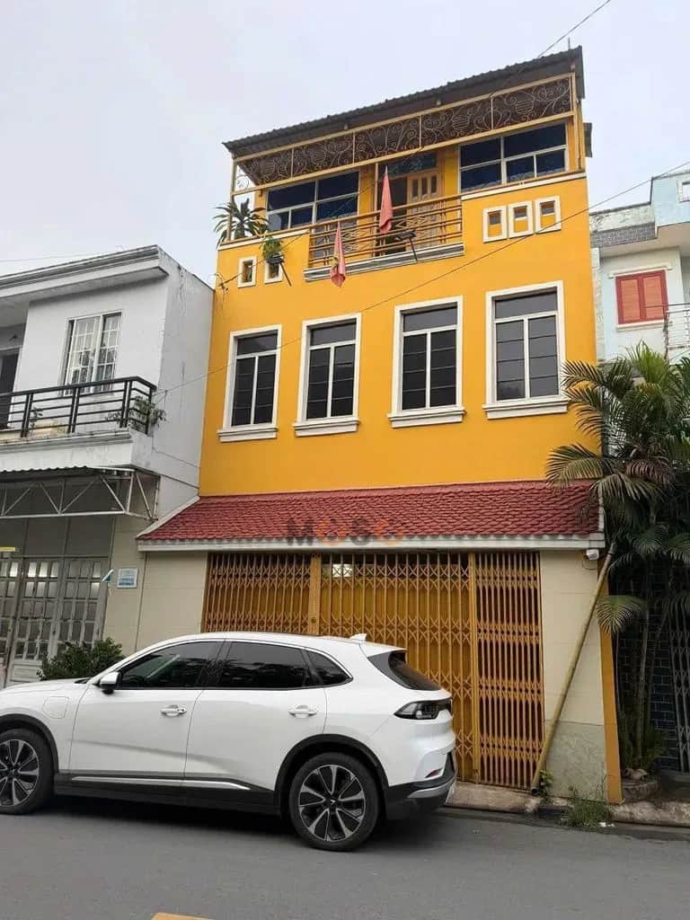 Cho thuê nhà mặt tiền Đường Nguyễn Ảnh Thủ Quận 12, TP.HCM – 4 phòng ngủ, giá 18 triệu Cho thuê nhà mặt tiền Đường Nguyễn Ảnh Thủ Quận 12, TP.HCM – 4 phòng ngủ, giá 18 triệu