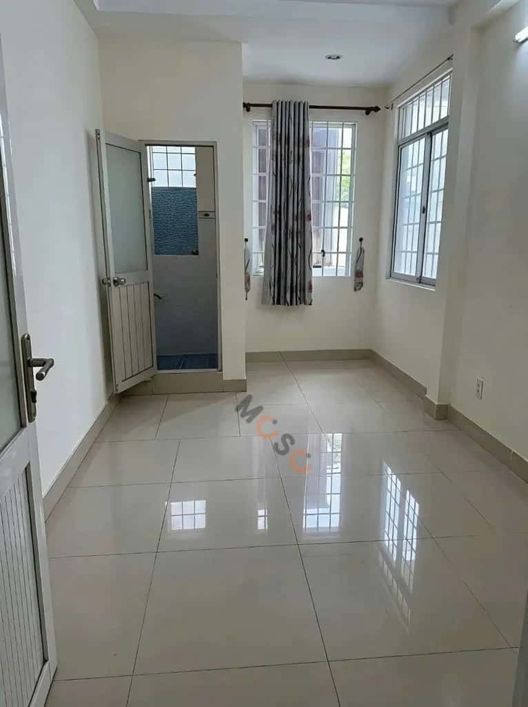 Cho thuê nhà mặt tiền Đường Nguyễn Ảnh Thủ Quận 12, TP.HCM – 4 phòng ngủ, giá 18 triệu — Hình 2 Cho thuê nhà mặt tiền Đường Nguyễn Ảnh Thủ Quận 12, TP.HCM – 4 phòng ngủ, giá 18 triệu — Hình 2
