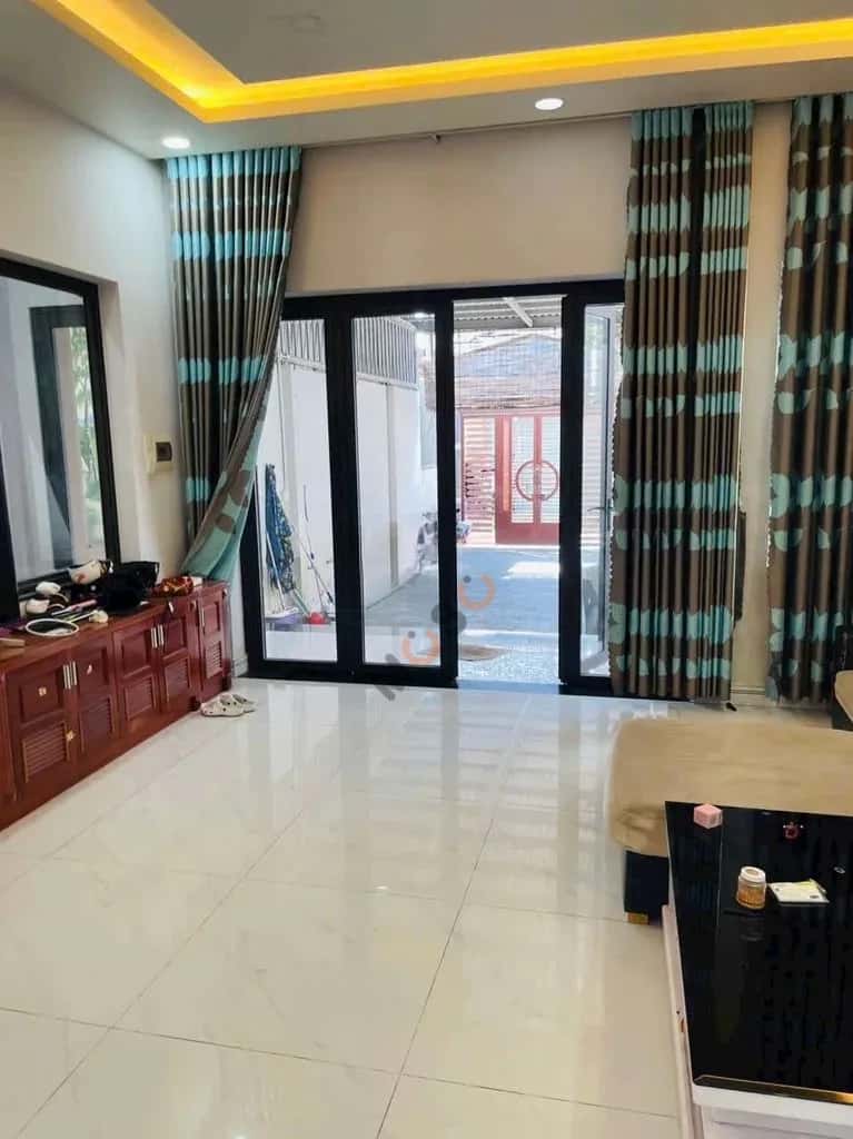 Cho thuê nhà mặt tiền mach thị liễu Thành phố Dĩ An, Ho Chi Minh – 4 phòng ngủ, giá 13 triệu — Hình 2 Cho thuê nhà mặt tiền mach thị liễu Thành phố Dĩ An, Ho Chi Minh – 4 phòng ngủ, giá 13 triệu — Hình 2