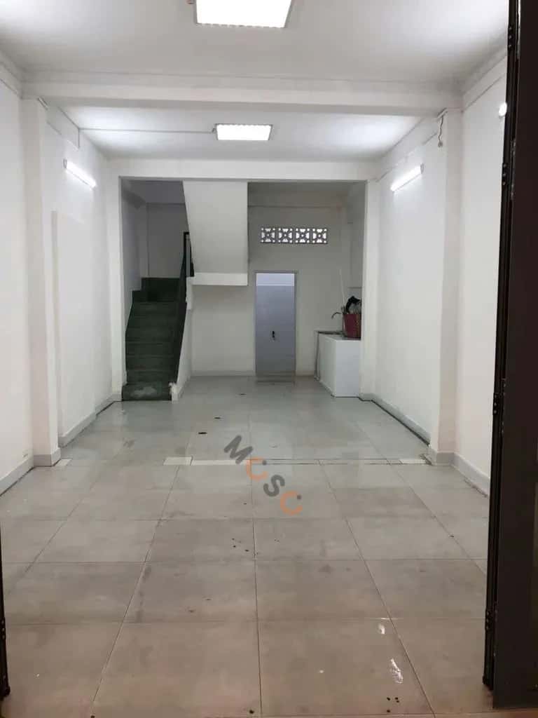 Cho thuê nhà hẻm Nguyễn Biểu Quận 5, TP.HCM – 3 phòng ngủ, giá 16 triệu — Hình 2 Cho thuê nhà hẻm Nguyễn Biểu Quận 5, TP.HCM – 3 phòng ngủ, giá 16 triệu — Hình 2
