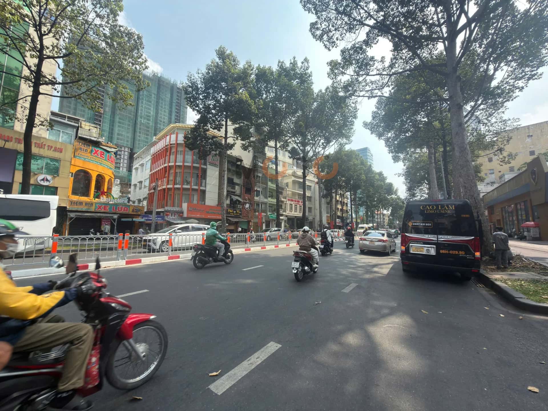 Cho thuê nhà mặt tiền Trần Hưng Đạo Quận 1, TP.HCM – 1 phòng ngủ, giá 150 triệu — Hình 3 Cho thuê nhà mặt tiền Trần Hưng Đạo Quận 1, TP.HCM – 1 phòng ngủ, giá 150 triệu — Hình 3