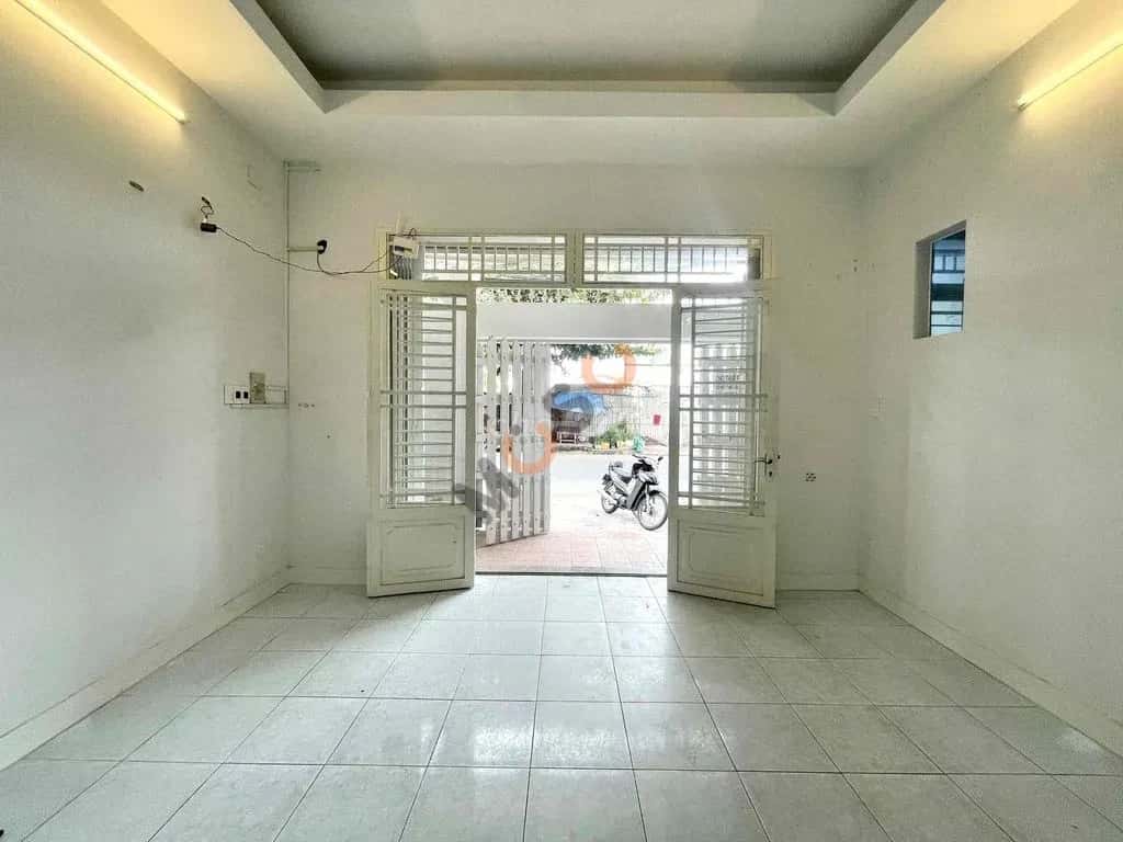Cho thuê nhà mặt tiền Đường Số 1 Bình Chánh, TP.HCM – giá 10 triệu — Hình 2 Cho thuê nhà mặt tiền Đường Số 1 Bình Chánh, TP.HCM – giá 10 triệu — Hình 2