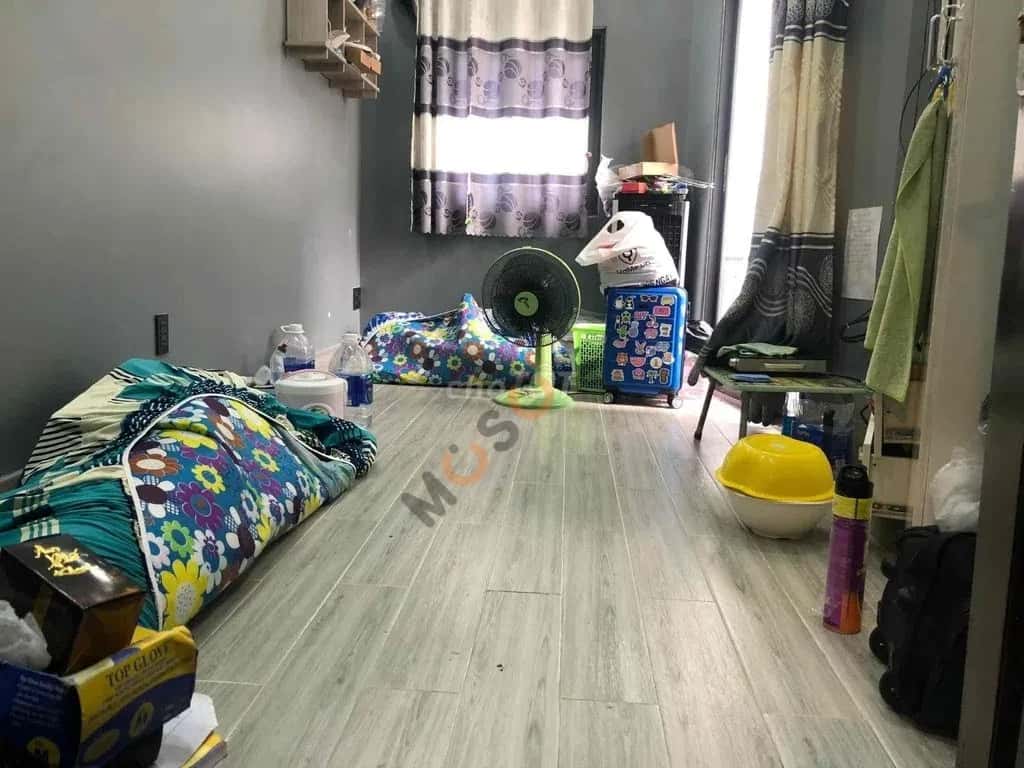 Cho thuê nhà hẻm Cách Mạng Tháng Tám Quận Tân Bình, TP.HCM – 2 phòng ngủ, giá 9.5 triệu — Hình 2 Cho thuê nhà hẻm Cách Mạng Tháng Tám Quận Tân Bình, TP.HCM – 2 phòng ngủ, giá 9.5 triệu — Hình 2