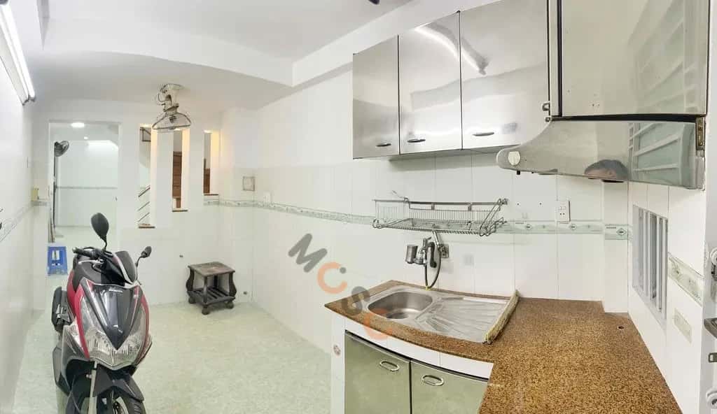 Cho thuê nhà hẻm Cô Giang Quận 1, TP.HCM – 3 phòng ngủ, giá 16 triệu — Hình 3 Cho thuê nhà hẻm Cô Giang Quận 1, TP.HCM – 3 phòng ngủ, giá 16 triệu — Hình 3
