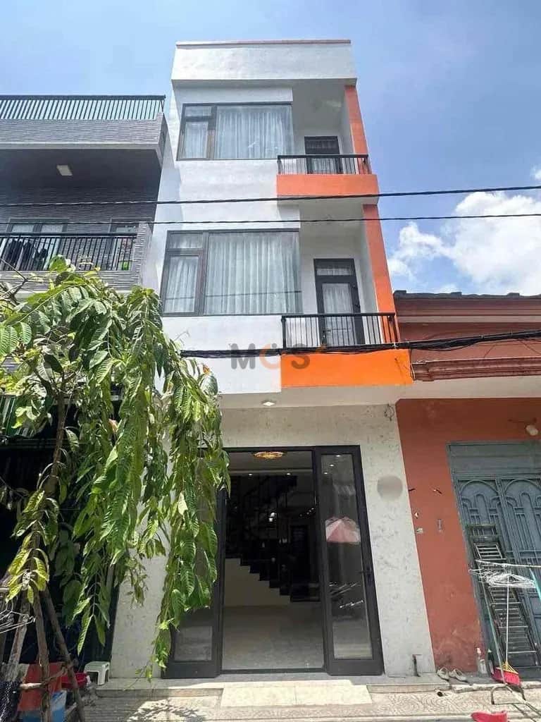 Cho thuê nhà mặt tiền Phạm Ngọc Thạch Hải Châu, Đà Nẵng – 4 phòng ngủ, giá 17 triệu Cho thuê nhà mặt tiền Phạm Ngọc Thạch Hải Châu, Đà Nẵng – 4 phòng ngủ, giá 17 triệu