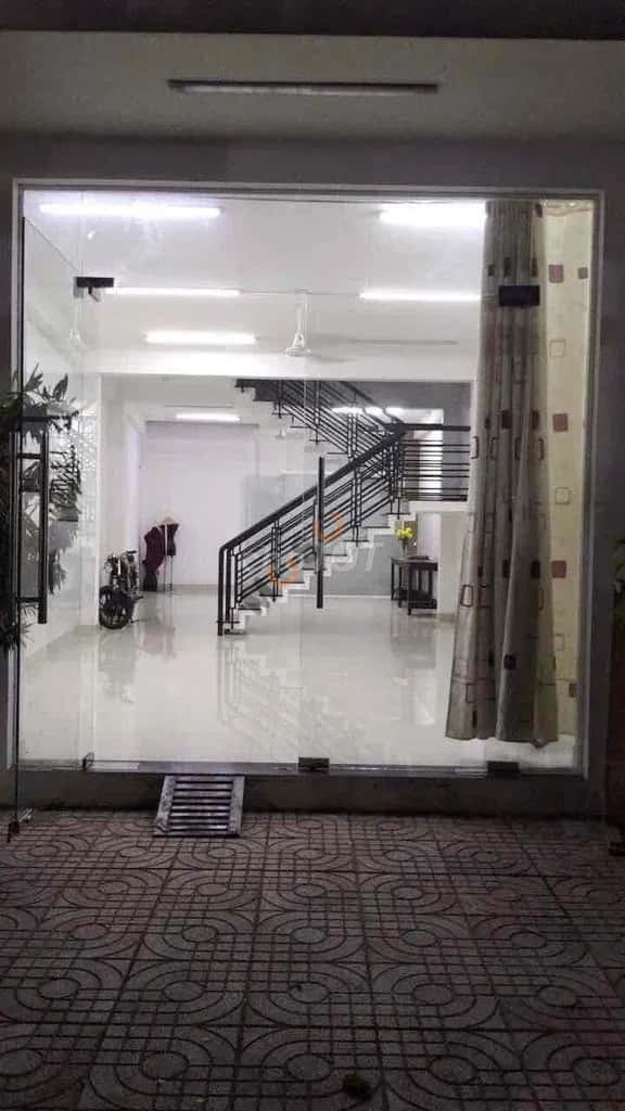 Cho thuê nhà hẻm Đường Nguyễn Thị Ái Huyện Hóc Môn, TP.HCM – 1 phòng ngủ, giá 11 triệu — Hình 3 Cho thuê nhà hẻm Đường Nguyễn Thị Ái Huyện Hóc Môn, TP.HCM – 1 phòng ngủ, giá 11 triệu — Hình 3