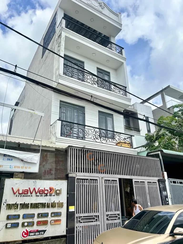 Cho thuê nhà hẻm Quận 12, Ho Chi Minh – 7 phòng ngủ, giá 15 triệu Cho thuê nhà hẻm Quận 12, Ho Chi Minh – 7 phòng ngủ, giá 15 triệu
