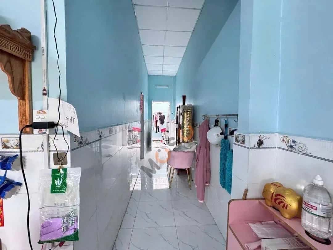 Bán nhà hẻm Ấp Bình Tiền 1 Huyện Đức Hòa, Long An – 2 phòng ngủ, giá 1.3 tỷ — Hình 3 Bán nhà hẻm Ấp Bình Tiền 1 Huyện Đức Hòa, Long An – 2 phòng ngủ, giá 1.3 tỷ — Hình 3
