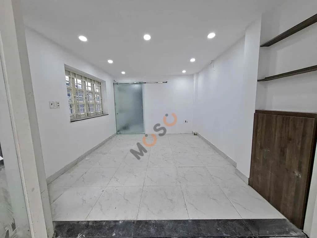 Cho thuê nhà mặt tiền Cách Mạng Tháng Tám Quận 10, TP.HCM – giá 10 triệu Cho thuê nhà mặt tiền Cách Mạng Tháng Tám Quận 10, TP.HCM – giá 10 triệu