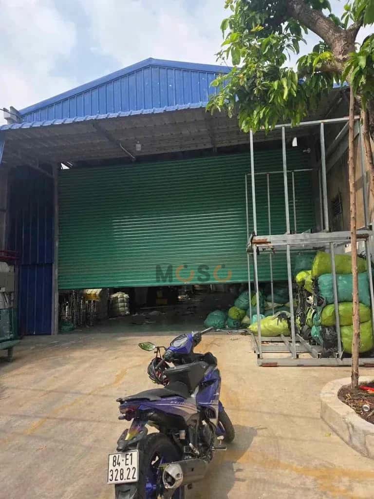 Cho thuê kho, nhà xưởng Hẻm 5 Huyện Hóc Môn, TP.HCM – giá 150 triệu — Hình 3 Cho thuê kho, nhà xưởng Hẻm 5 Huyện Hóc Môn, TP.HCM – giá 150 triệu — Hình 3