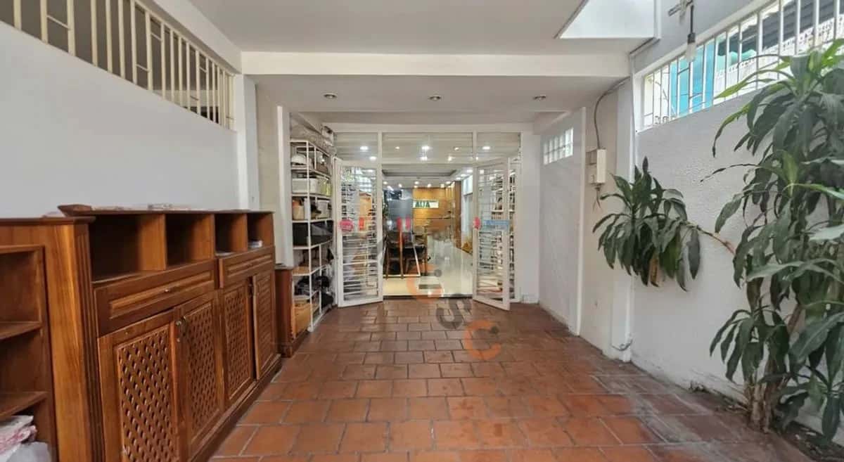 Cho thuê nhà mặt tiền Đường Ba Vì Quận 10, TP.HCM – giá 25 triệu — Hình 2 Cho thuê nhà mặt tiền Đường Ba Vì Quận 10, TP.HCM – giá 25 triệu — Hình 2
