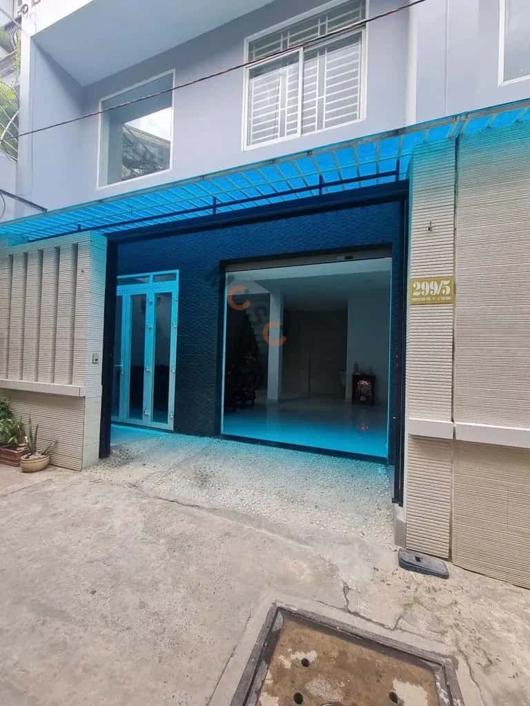 Cho thuê nhà hẻm Đường Nguyễn Văn Trỗi Quận Phú Nhuận, TP.HCM – 5 phòng ngủ, giá 28 triệu — Hình 2 Cho thuê nhà hẻm Đường Nguyễn Văn Trỗi Quận Phú Nhuận, TP.HCM – 5 phòng ngủ, giá 28 triệu — Hình 2