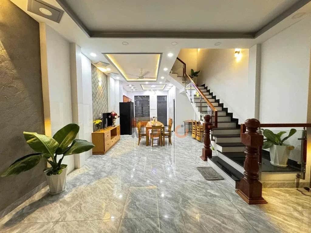 Cho thuê nhà mặt tiền Trần Nhật Duật Nha Trang, Khánh Hòa – 4 phòng ngủ, giá 30 triệu Cho thuê nhà mặt tiền Trần Nhật Duật Nha Trang, Khánh Hòa – 4 phòng ngủ, giá 30 triệu