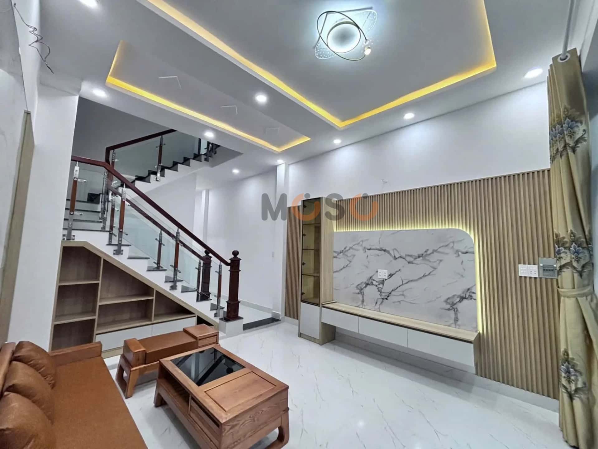Bán nhà hẻm Tân Xuân 1 Huyện Hóc Môn, TP.HCM – 3 phòng ngủ, giá 4.5 tỷ — Hình 2 Bán nhà hẻm Tân Xuân 1 Huyện Hóc Môn, TP.HCM – 3 phòng ngủ, giá 4.5 tỷ — Hình 2