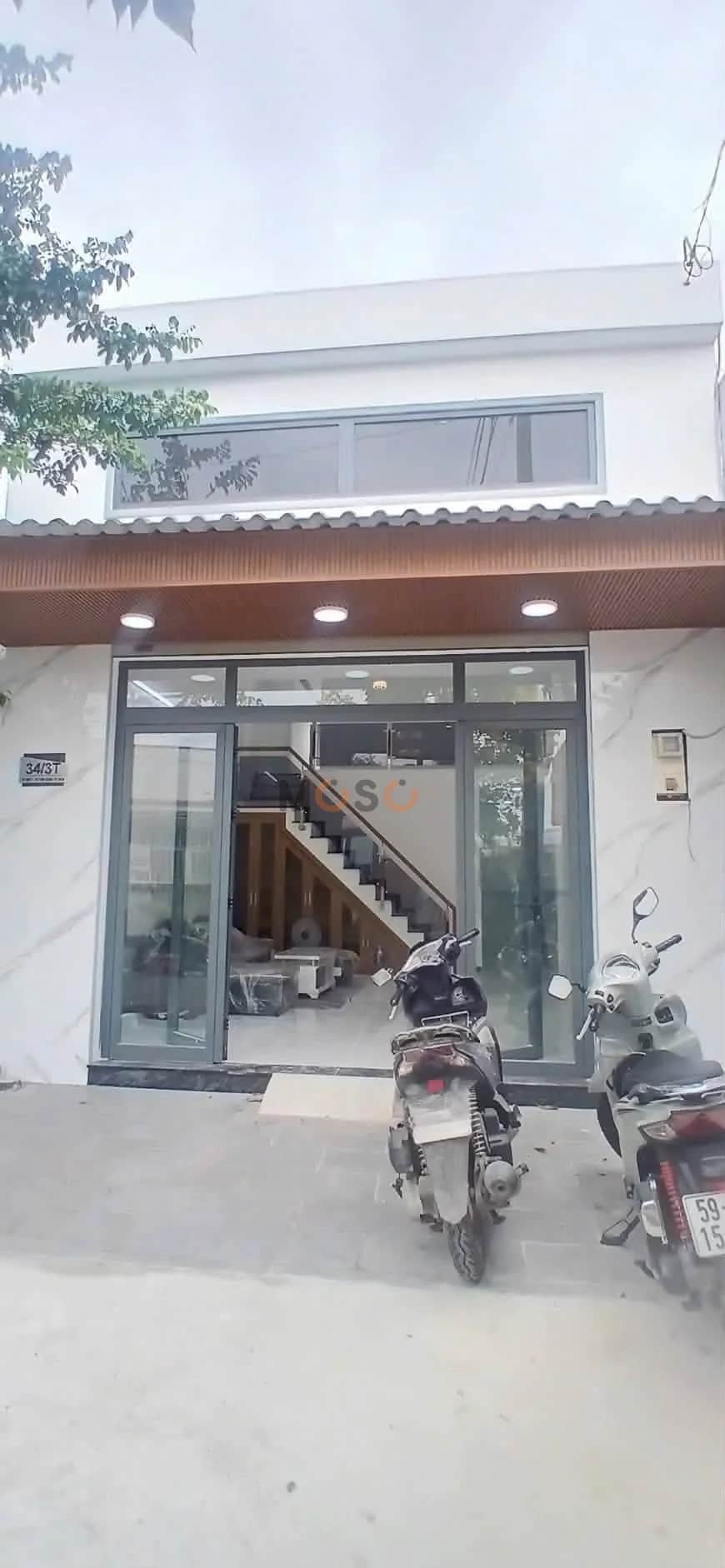 Bán nhà hẻm Tân Xuân 2, ấp Mới 1 Huyện Hóc Môn, TP.HCM – 3 phòng ngủ, giá 5.4 tỷ Bán nhà hẻm Tân Xuân 2, ấp Mới 1 Huyện Hóc Môn, TP.HCM – 3 phòng ngủ, giá 5.4 tỷ