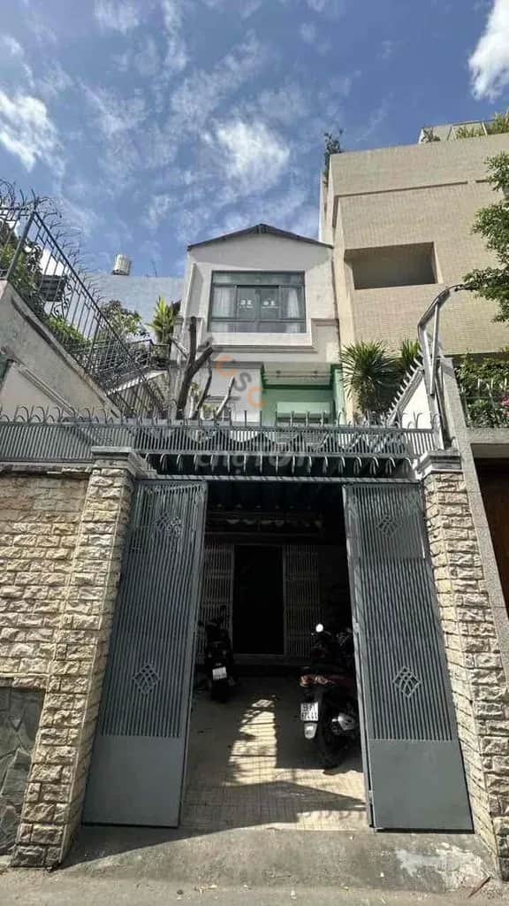 Cho thuê nhà mặt tiền Đường Trần Hữu Trang Quận Phú Nhuận, TP.HCM – 4 phòng ngủ, giá 22 triệu Cho thuê nhà mặt tiền Đường Trần Hữu Trang Quận Phú Nhuận, TP.HCM – 4 phòng ngủ, giá 22 triệu