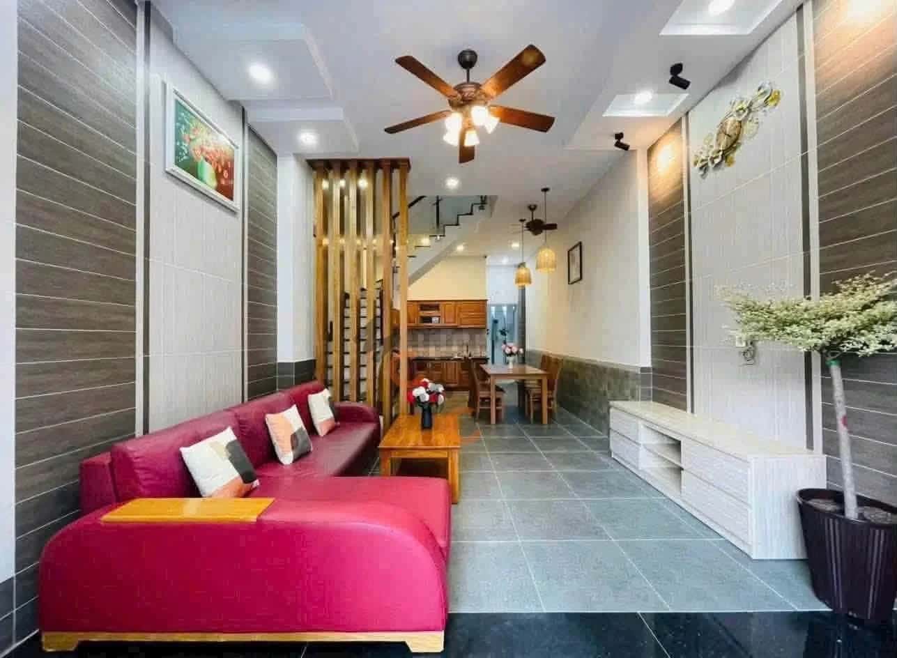 Bán nhà hẻm Thạnh Lộc 41 Quận 12, TP.HCM – 2 phòng ngủ, giá 4.6 tỷ — Hình 2 Bán nhà hẻm Thạnh Lộc 41 Quận 12, TP.HCM – 2 phòng ngủ, giá 4.6 tỷ — Hình 2