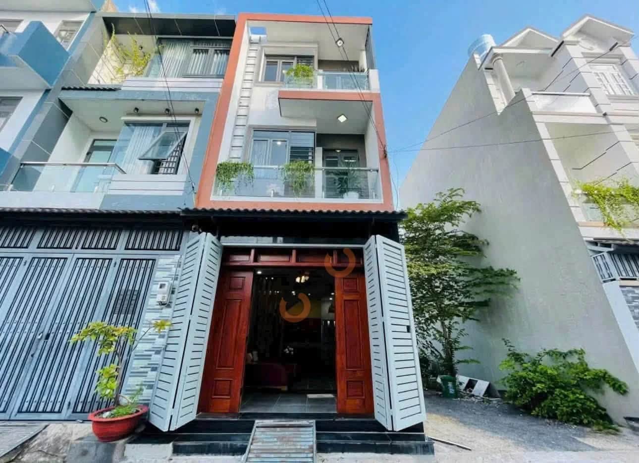 Bán nhà hẻm Thạnh Lộc 41 Quận 12, TP.HCM – 2 phòng ngủ, giá 4.6 tỷ Bán nhà hẻm Thạnh Lộc 41 Quận 12, TP.HCM – 2 phòng ngủ, giá 4.6 tỷ