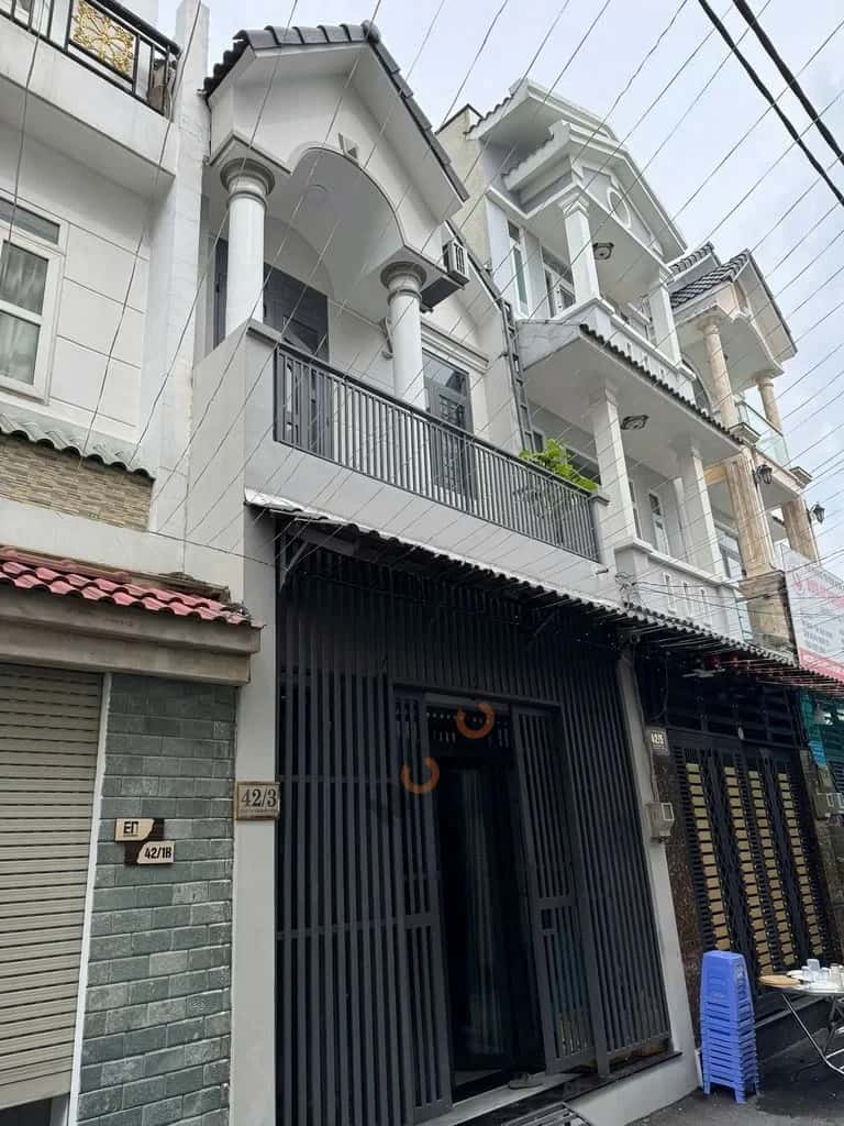 Bán nhà hẻm đường số 11 Thành phố Thủ Đức, TP.HCM – 2 phòng ngủ, giá 6.2 tỷ — Hình 2 Bán nhà hẻm đường số 11 Thành phố Thủ Đức, TP.HCM – 2 phòng ngủ, giá 6.2 tỷ — Hình 2