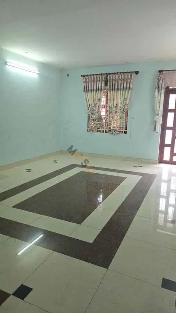 Cho thuê nhà mặt tiền Đường 25 Bình Tân, TP.HCM – 5 phòng ngủ, giá 20 triệu — Hình 2 Cho thuê nhà mặt tiền Đường 25 Bình Tân, TP.HCM – 5 phòng ngủ, giá 20 triệu — Hình 2