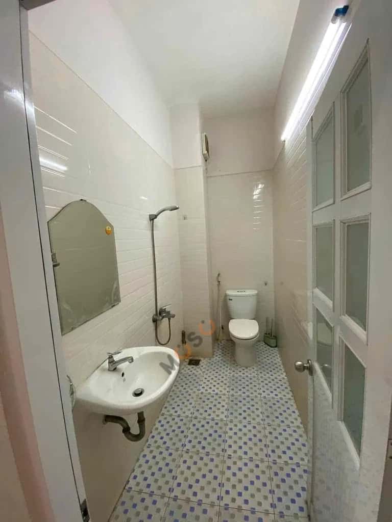 Cho thuê văn phòng Đường Đỗ Đức Dục Tân Phú, TP.HCM – giá 20 triệu — Hình 2 Cho thuê văn phòng Đường Đỗ Đức Dục Tân Phú, TP.HCM – giá 20 triệu — Hình 2