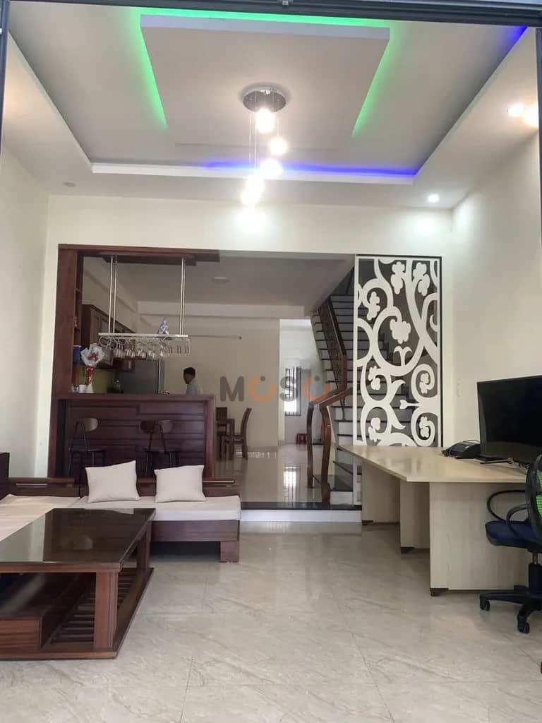 Cho thuê nhà mặt tiền Hòa Minh 8 Hòa Khánh, Đà Nẵng – 2 phòng ngủ, giá 9 triệu Cho thuê nhà mặt tiền Hòa Minh 8 Hòa Khánh, Đà Nẵng – 2 phòng ngủ, giá 9 triệu