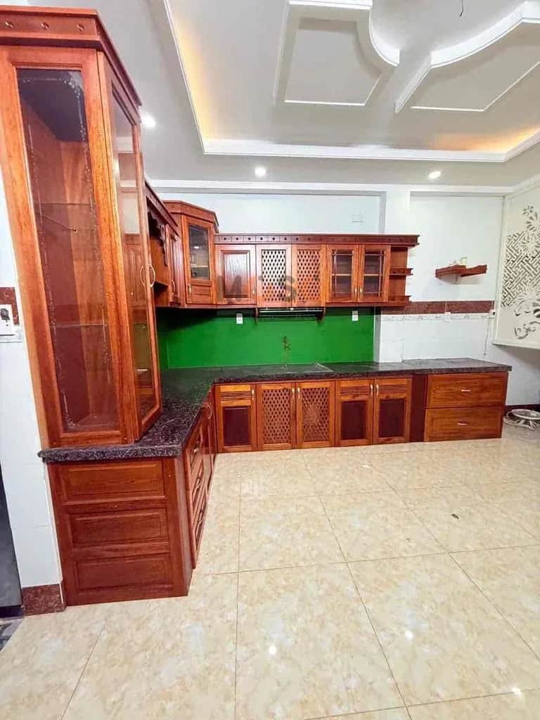 Cho thuê nhà mặt tiền Đường Lê Văn Việt Quận 9 cũ, TP.HCM – 3 phòng ngủ, giá 12 triệu Cho thuê nhà mặt tiền Đường Lê Văn Việt Quận 9 cũ, TP.HCM – 3 phòng ngủ, giá 12 triệu