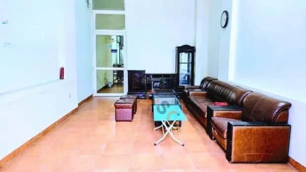 Cho thuê nhà hẻm Ngõ 358 Phố Bùi Xương Trạch Khương Đình, Hà Nội – 4 phòng ngủ, giá 135000 VNĐ Cho thuê nhà hẻm Ngõ 358 Phố Bùi Xương Trạch Khương Đình, Hà Nội – 4 phòng ngủ, giá 135000 VNĐ