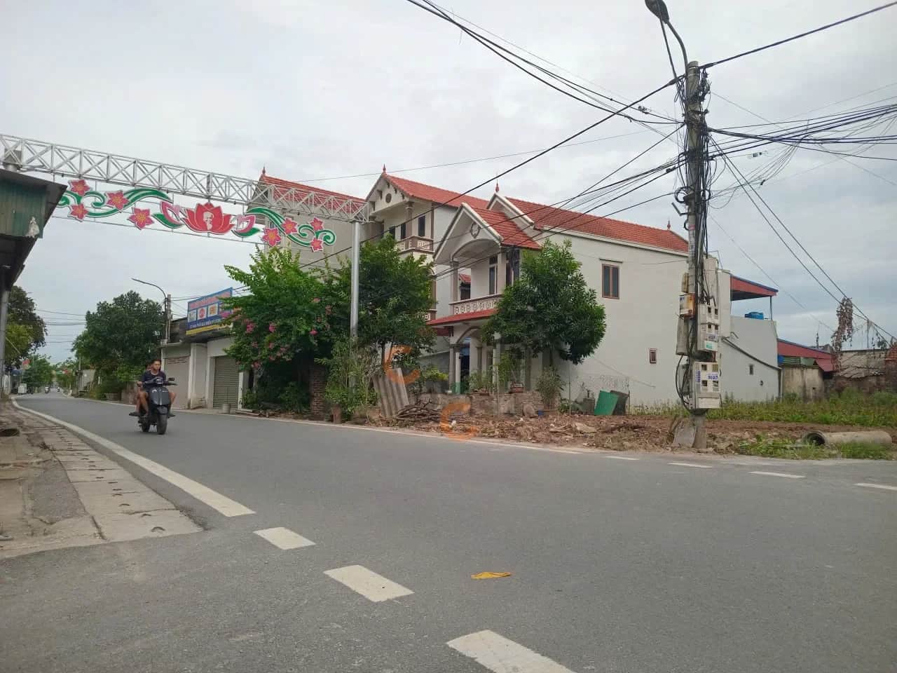 Bán đất Thôn Bãi Sậy 1 Huyện Khoái Châu, Hưng Yên – giá 2.8 tỷ Bán đất Thôn Bãi Sậy 1 Huyện Khoái Châu, Hưng Yên – giá 2.8 tỷ