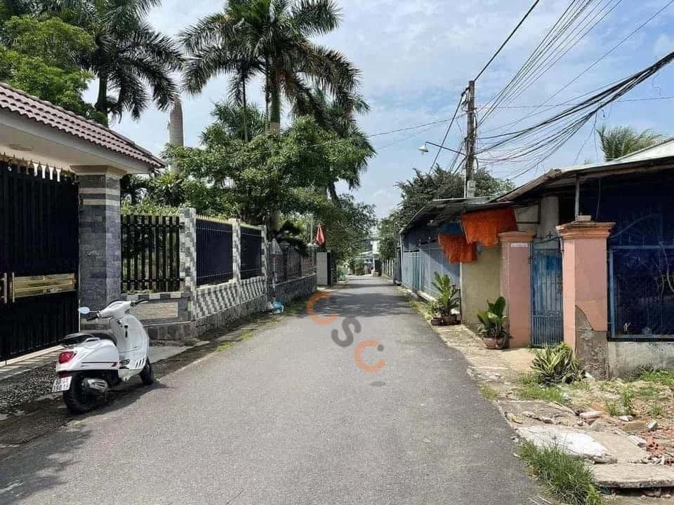 Bán nhà hẻm Nguyễn Hải Huyện Long Thành, Đồng Nai – 5 phòng ngủ, giá 8.5 tỷ — Hình 2 Bán nhà hẻm Nguyễn Hải Huyện Long Thành, Đồng Nai – 5 phòng ngủ, giá 8.5 tỷ — Hình 2