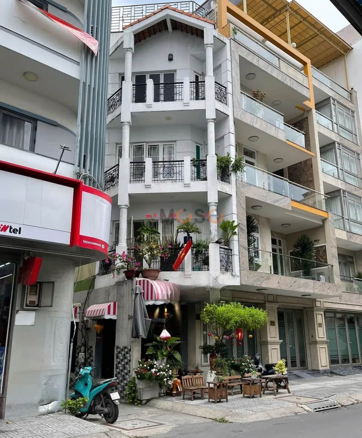 Cho thuê nhà mặt tiền Hồ Hảo Hớn Quận 1, TP.HCM – 10 phòng ngủ, giá 52 triệu Cho thuê nhà mặt tiền Hồ Hảo Hớn Quận 1, TP.HCM – 10 phòng ngủ, giá 52 triệu