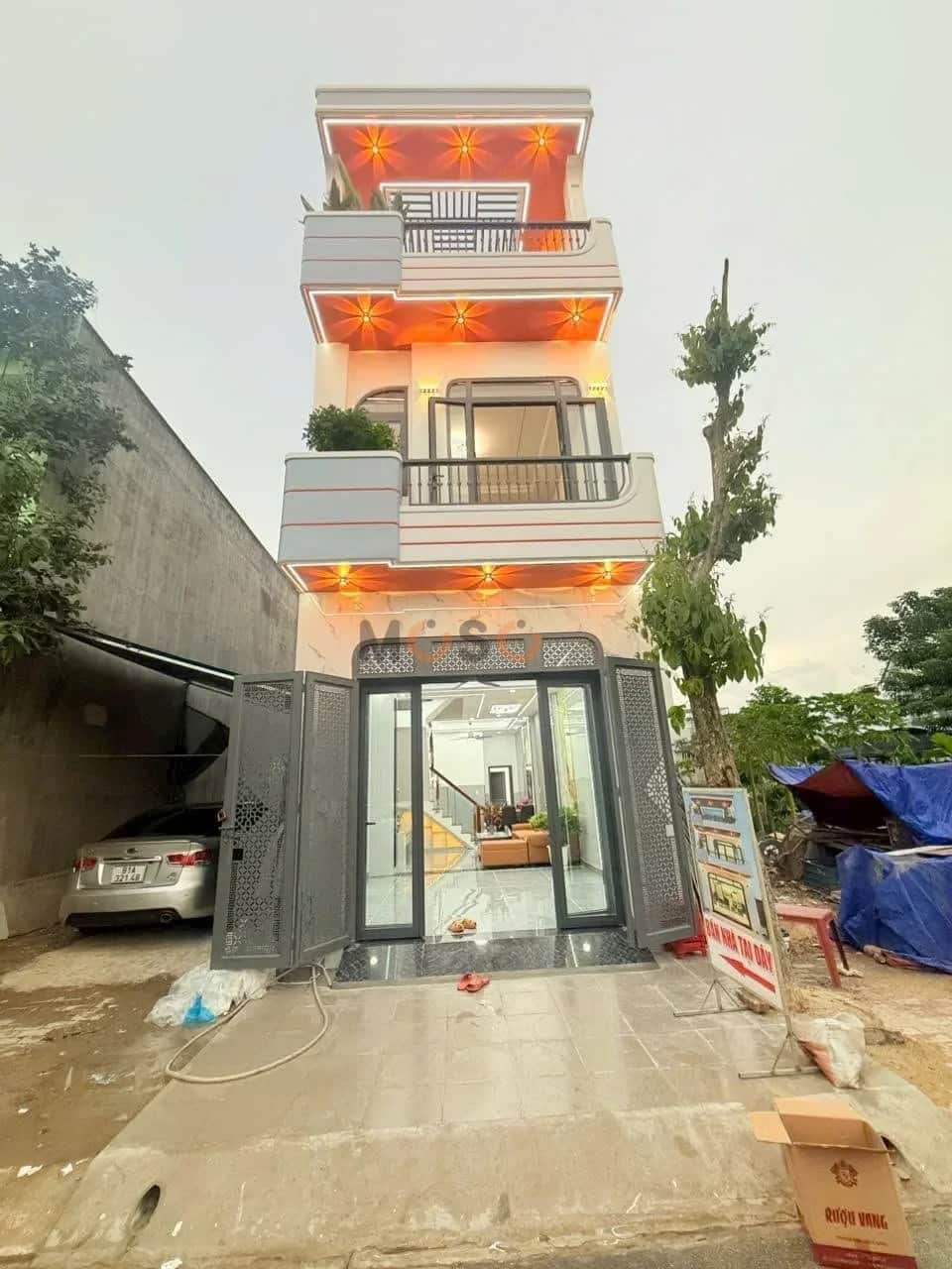 Bán nhà mặt tiền đường số 4 Thành phố Tân Uyên, Bình Dương – 3 phòng ngủ, giá 4 tỷ Bán nhà mặt tiền đường số 4 Thành phố Tân Uyên, Bình Dương – 3 phòng ngủ, giá 4 tỷ