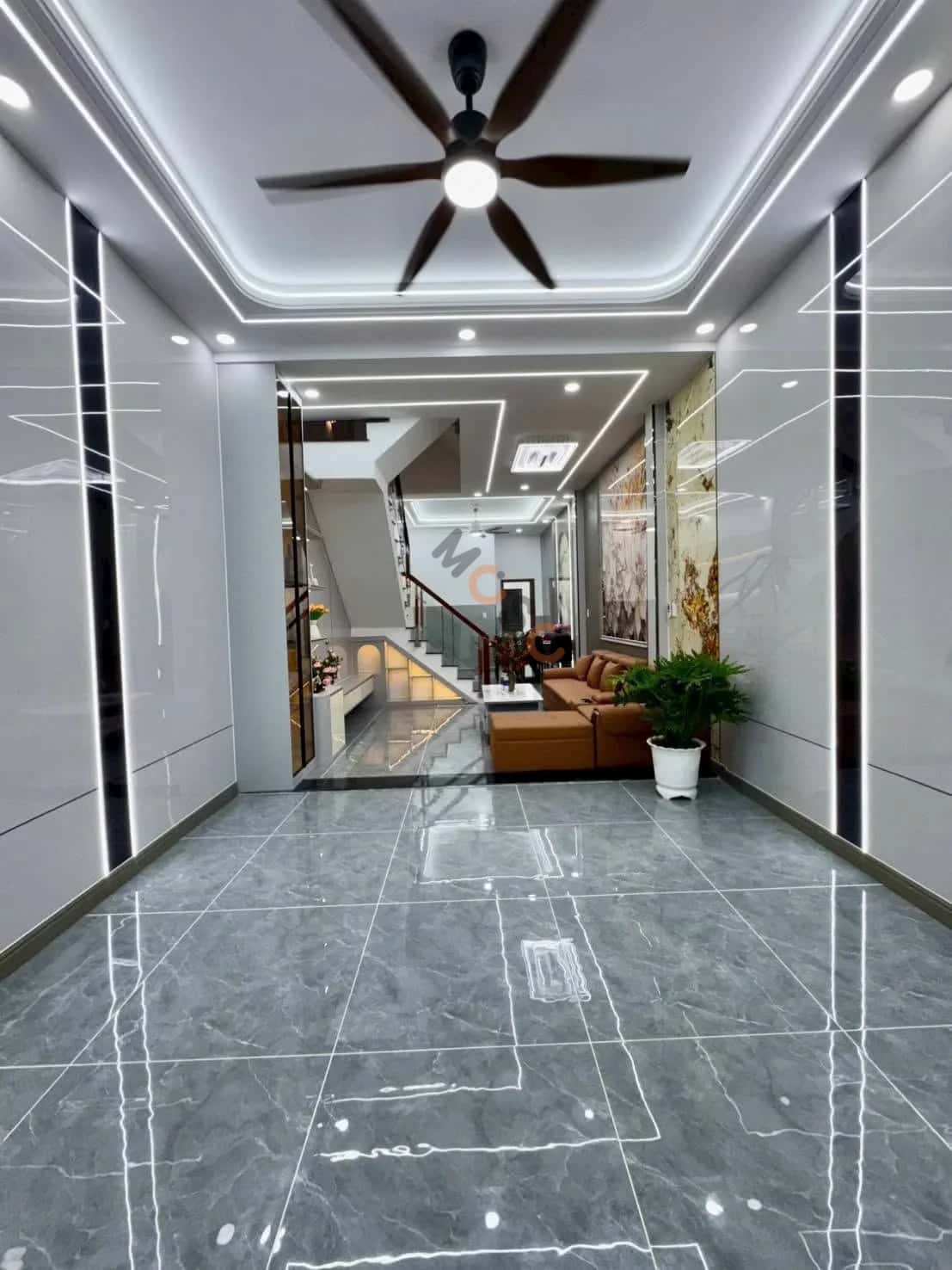 Bán nhà mặt tiền đường số 4 Thành phố Tân Uyên, Bình Dương – 3 phòng ngủ, giá 4 tỷ — Hình 2 Bán nhà mặt tiền đường số 4 Thành phố Tân Uyên, Bình Dương – 3 phòng ngủ, giá 4 tỷ — Hình 2