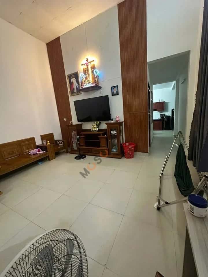 Bán nhà hẻm khu phố Bình Thuận Thành phố Thuận An, Bình Dương – 2 phòng ngủ, giá 2.6 tỷ — Hình 3 Bán nhà hẻm khu phố Bình Thuận Thành phố Thuận An, Bình Dương – 2 phòng ngủ, giá 2.6 tỷ — Hình 3