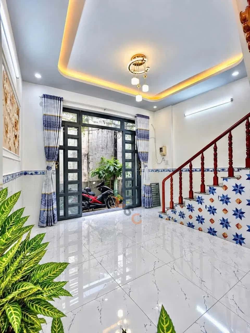 Bán nhà hẻm Hoàng Văn Thụ Quận Ninh Kiều, TP. Cần Thơ – 2 phòng ngủ, giá 1.7 tỷ — Hình 2 Bán nhà hẻm Hoàng Văn Thụ Quận Ninh Kiều, TP. Cần Thơ – 2 phòng ngủ, giá 1.7 tỷ — Hình 2