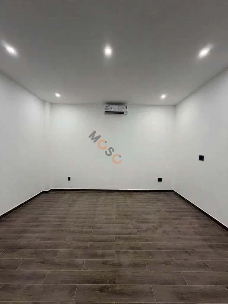 Cho thuê nhà mặt tiền Đường Cộng Hòa Quận Tân Bình, TP.HCM – 5 phòng ngủ, giá 34 triệu — Hình 2 Cho thuê nhà mặt tiền Đường Cộng Hòa Quận Tân Bình, TP.HCM – 5 phòng ngủ, giá 34 triệu — Hình 2