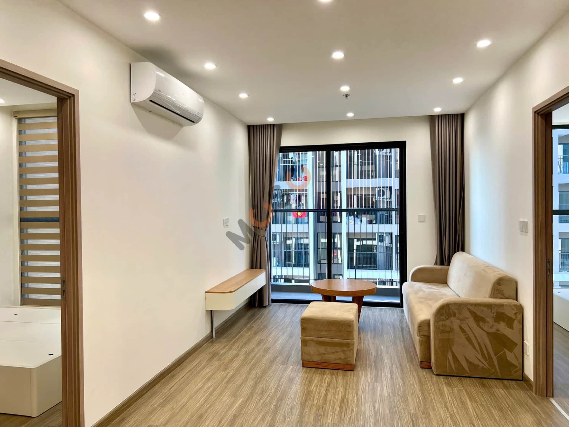Cho thuê căn hộ chung cư VinHomes smartcity Quận Nam Từ Liêm, TP. Hà Nội – 2 phòng ngủ, giá 12.5 triệu Cho thuê căn hộ chung cư VinHomes smartcity Quận Nam Từ Liêm, TP. Hà Nội – 2 phòng ngủ, giá 12.5 triệu