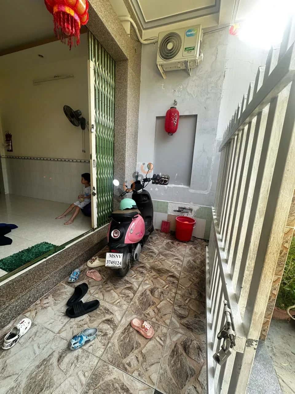 Bán nhà mặt tiền Khu TĐC Đất Lành Thành phố Nha Trang, Khánh Hòa – 3 phòng ngủ, giá 3.8 tỷ — Hình 2 Bán nhà mặt tiền Khu TĐC Đất Lành Thành phố Nha Trang, Khánh Hòa – 3 phòng ngủ, giá 3.8 tỷ — Hình 2