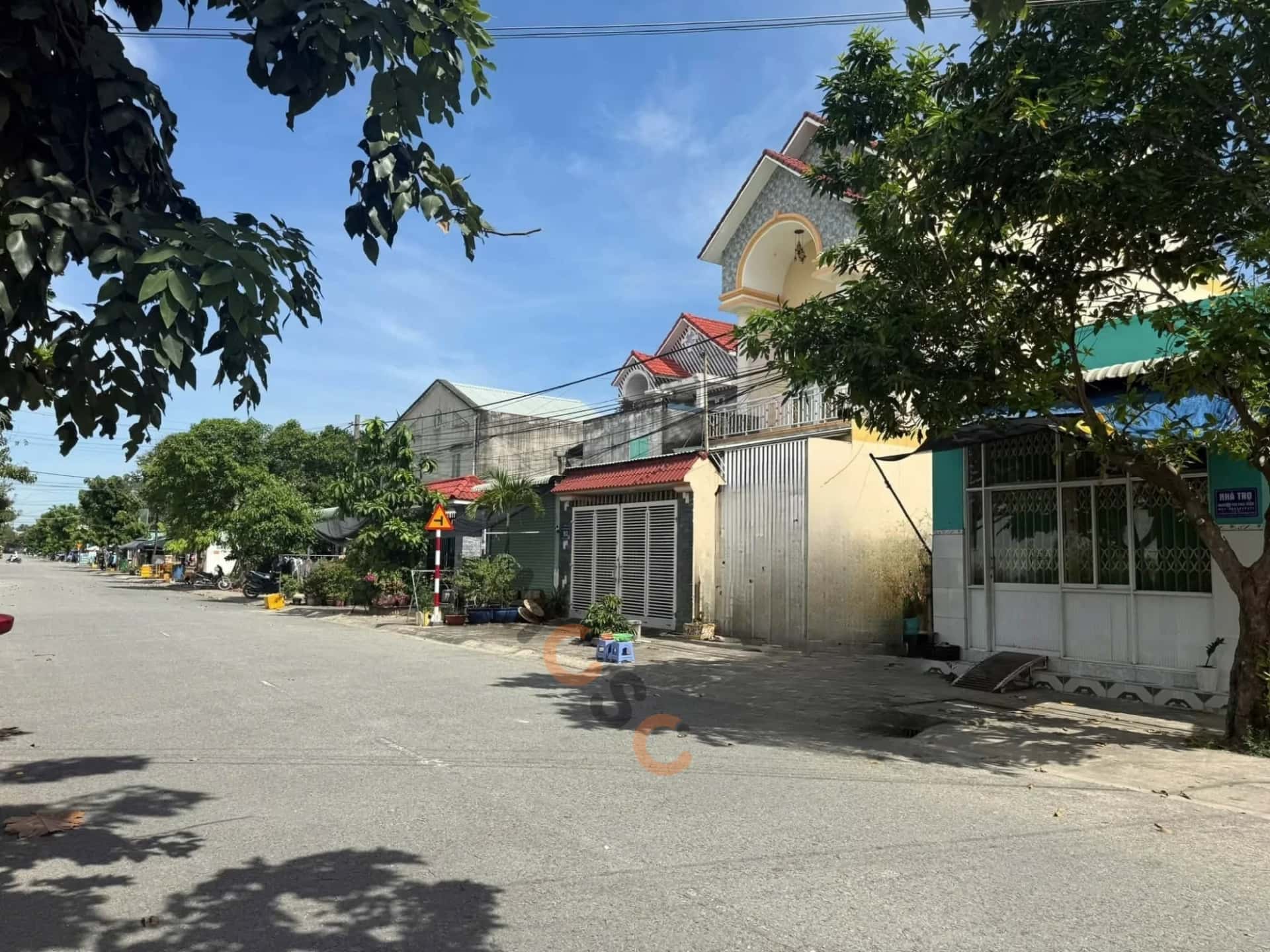 Bán nhà mặt tiền đường D10 Thành phố Thủ Dầu Một, Bình Dương – 15 phòng ngủ, giá 7.2 tỷ — Hình 3 Bán nhà mặt tiền đường D10 Thành phố Thủ Dầu Một, Bình Dương – 15 phòng ngủ, giá 7.2 tỷ — Hình 3