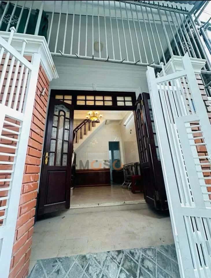 Bán nhà hẻm Lê Đại Hành Quận Phú Xuân, TP. Huế – 2 phòng ngủ, giá 1.9 tỷ — Hình 2 Bán nhà hẻm Lê Đại Hành Quận Phú Xuân, TP. Huế – 2 phòng ngủ, giá 1.9 tỷ — Hình 2
