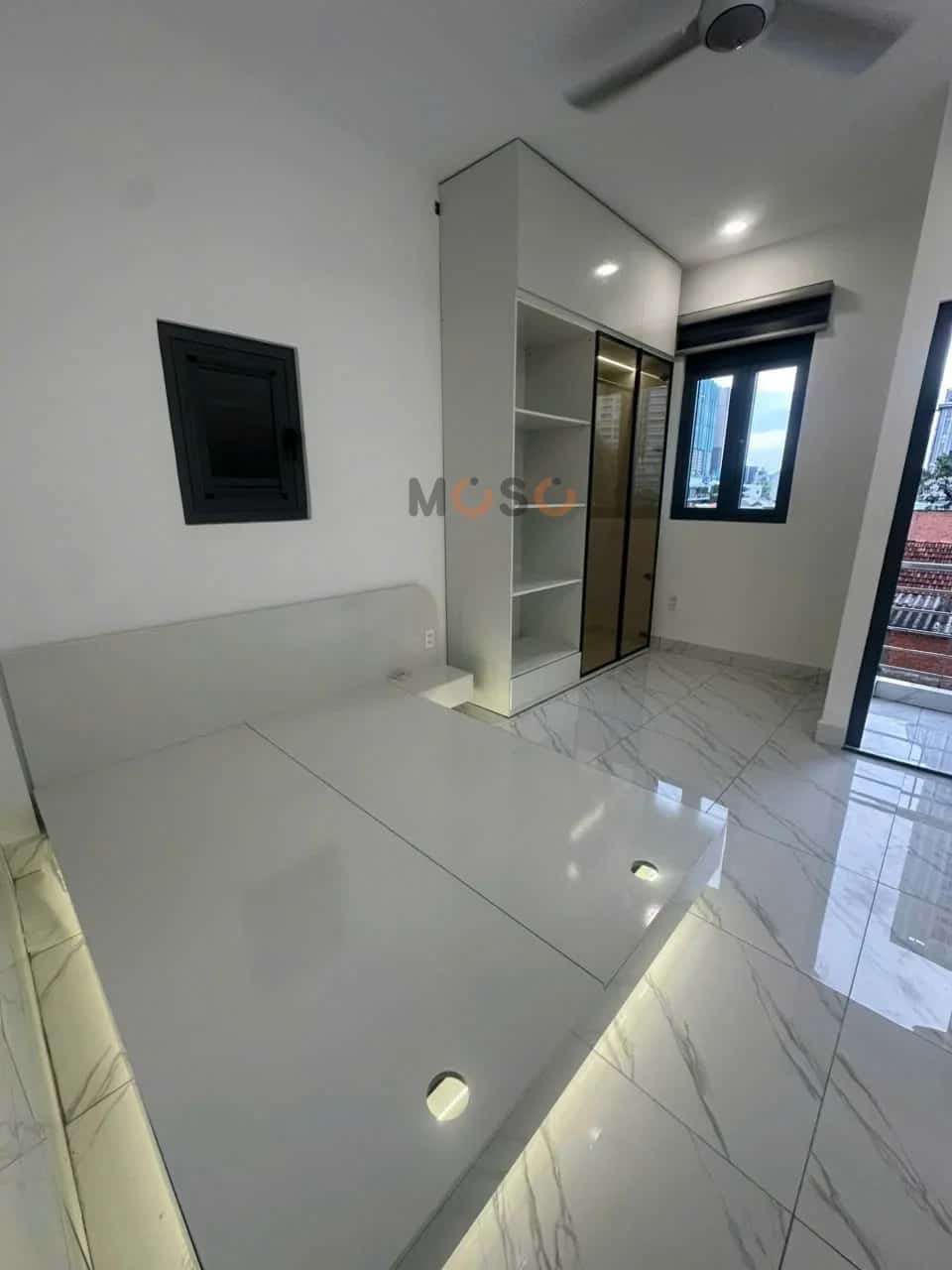 Bán nhà hẻm Hoàng Diệu Quận 4, TP.HCM – 6 phòng ngủ, giá 6.8 tỷ — Hình 2 Bán nhà hẻm Hoàng Diệu Quận 4, TP.HCM – 6 phòng ngủ, giá 6.8 tỷ — Hình 2