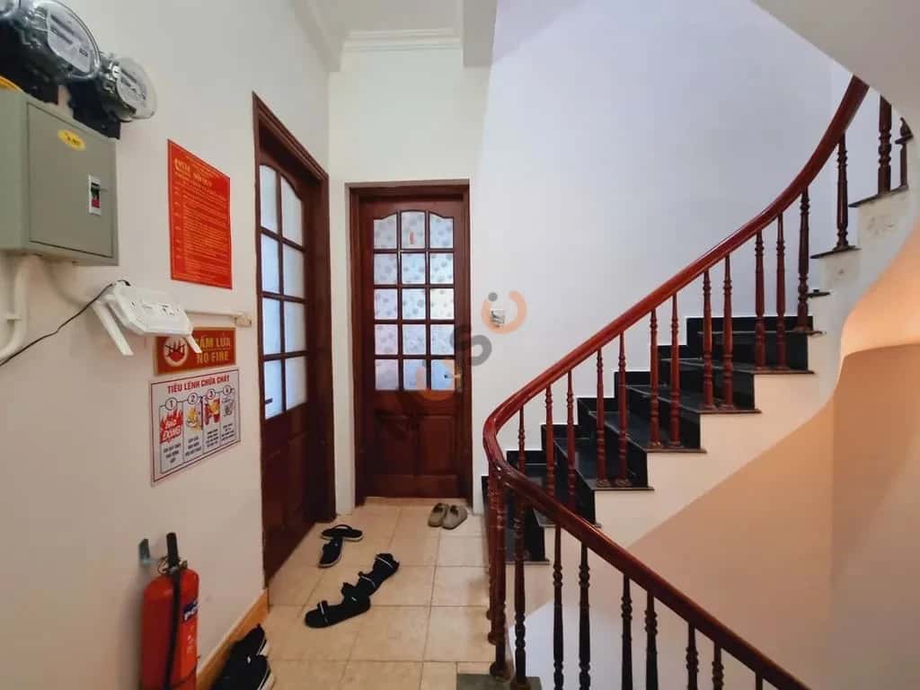 Cho thuê nhà hẻm Định Công, Hà Nội – 4 phòng ngủ, giá 12 triệu — Hình 2 Cho thuê nhà hẻm Định Công, Hà Nội – 4 phòng ngủ, giá 12 triệu — Hình 2
